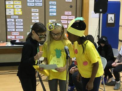 Photo of students at Battle of the Books